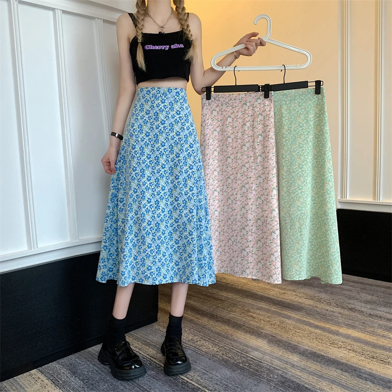 

Женская юбка макси с завышенной талией и цветочным принтом