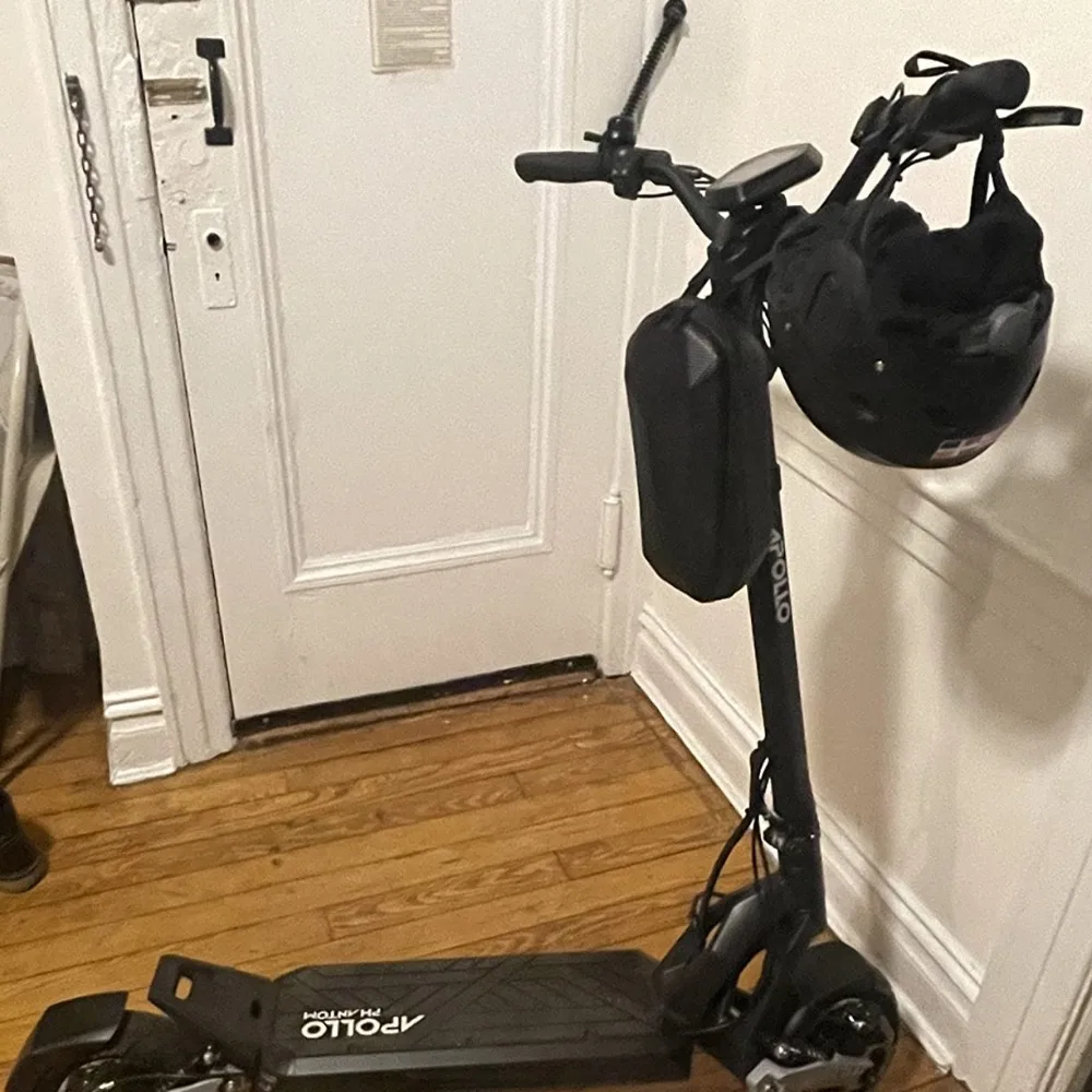 Borsa da manubrio multifunzionale per scooter elettrico - immagine 5
