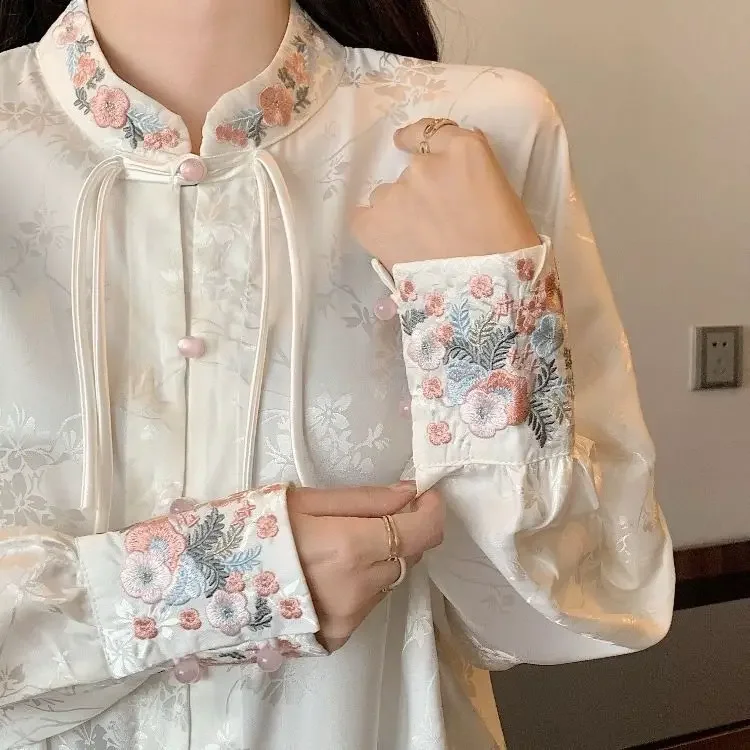 Chinese Style Stand Up Collar Embroidered Blouse Main Look