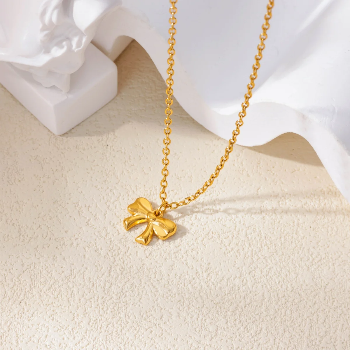 Bowknot Pendant Necklace 18K Gold Plated Stainless Steel