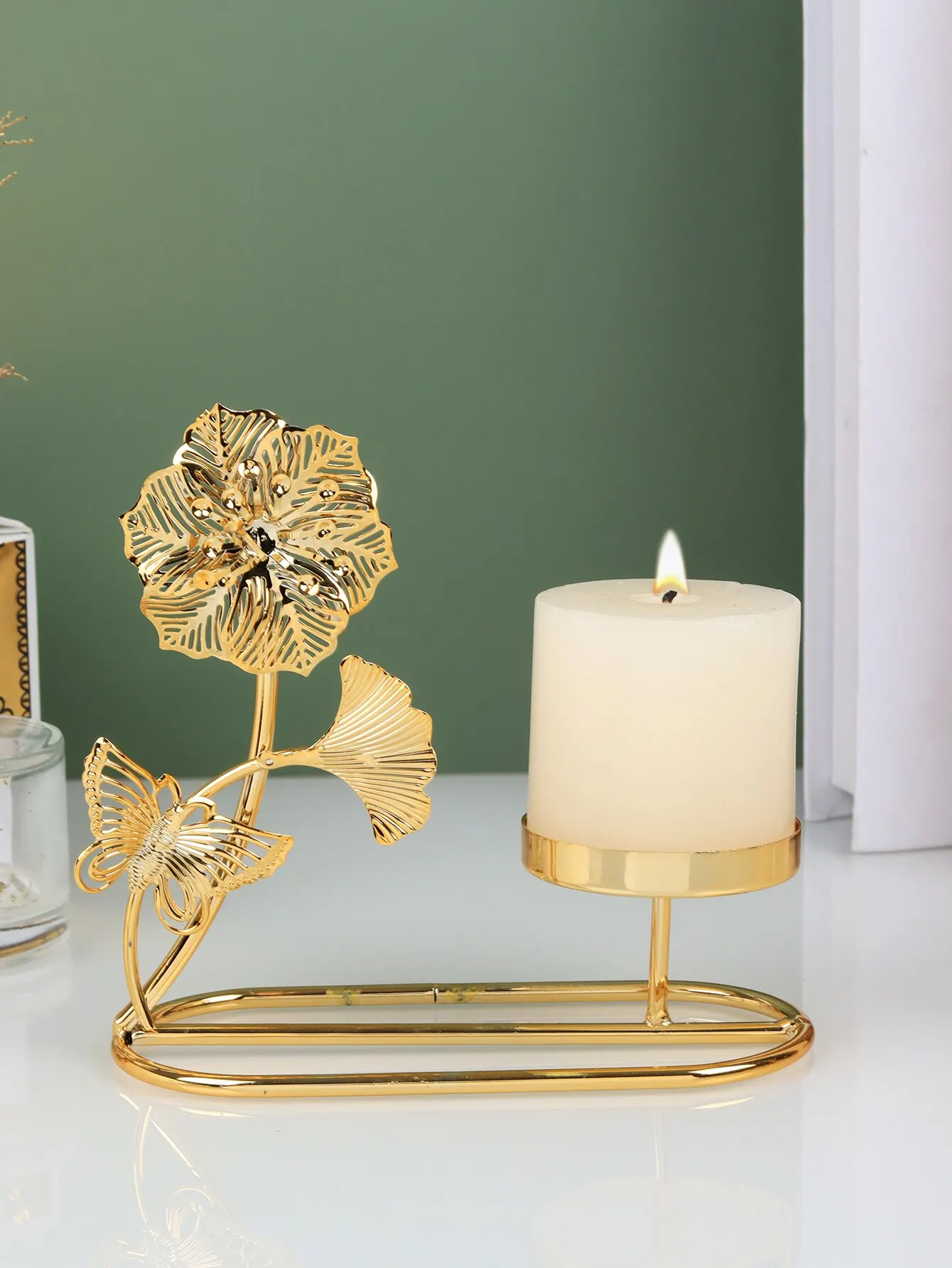 Nordic Gold Ginkgo Leaf Romantic Candle Dinner Table Decoration Candlestick Decorations Home Decoration Electroplating 1pc candle holders