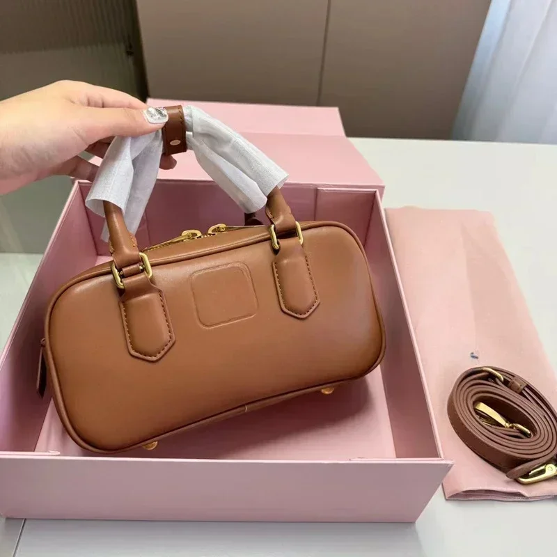 New Women's Style Briefcase, Fashionable Small Square Bag Boston Pillow Bag Bowling Hand Carrying One Shoulder Crossbody Bag Y2K 2