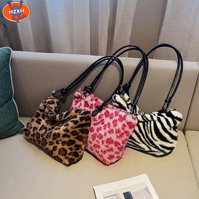 

Women's Faux Fur Leopard Print Designer Handbag Soft Plush Bags Handbags and Purse Tote Bag Ladies Female Shoulder Bag Clutch