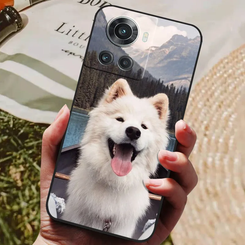 Black Silicone Soft Phone Cover with Lion and Wolf Design - Elegant Protective Case