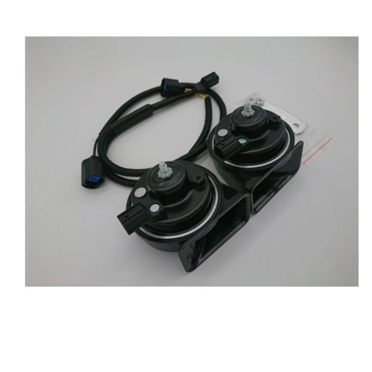 

Для 2021 аксессуары для JIMNY автомобильный гудок с высоким и низким шагом, гудок типа улитки для Suzuki Jimny JB74 JB64