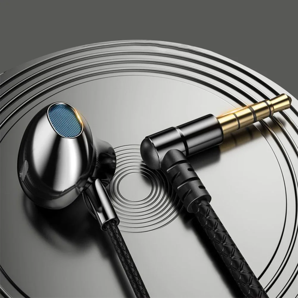 Cuffie in-ear cablate con microfono e spinotto a 90 gradi per sport_voghion.com