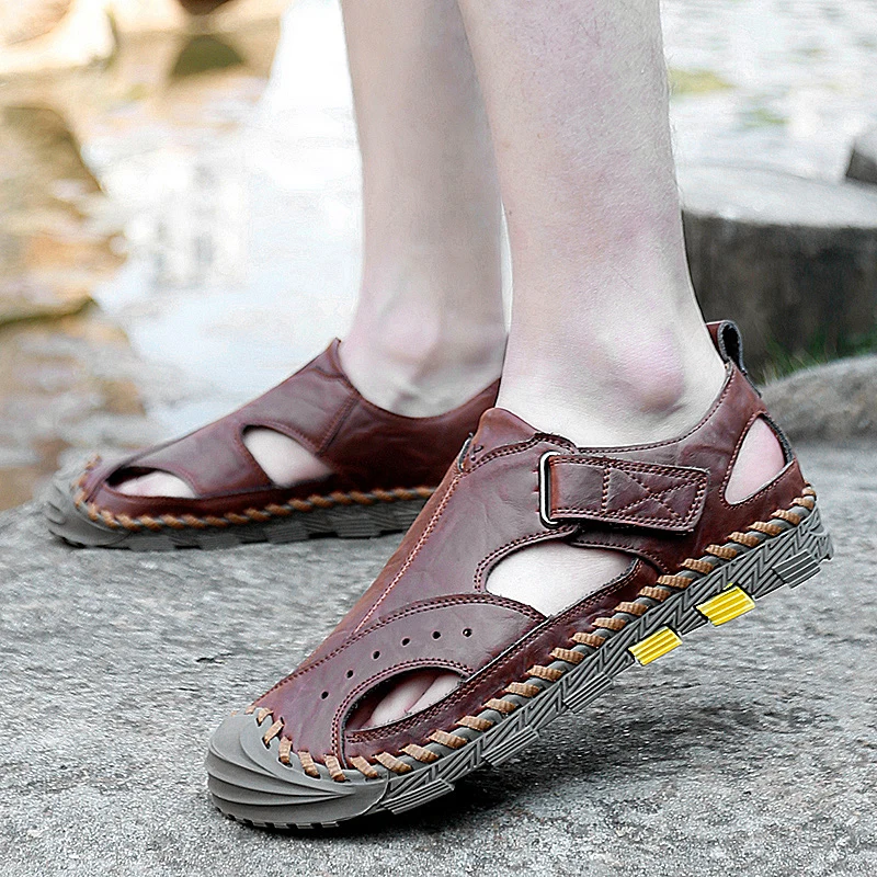 

Men Sandals Comfortable Genuine Leather Summer Man 2024 New Fashion Male Beach Outdoor Light Water Shoes Sandals Men's Sneakers