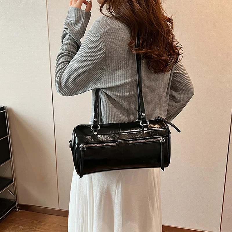 Underarm Barrel-shaped Bag For Women New Fashion Solid Crossbody Bag Versatile Large Capacity Shoulder Commuter Bag