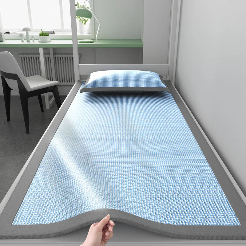 Ice Silk Sleeping Mat Image 28