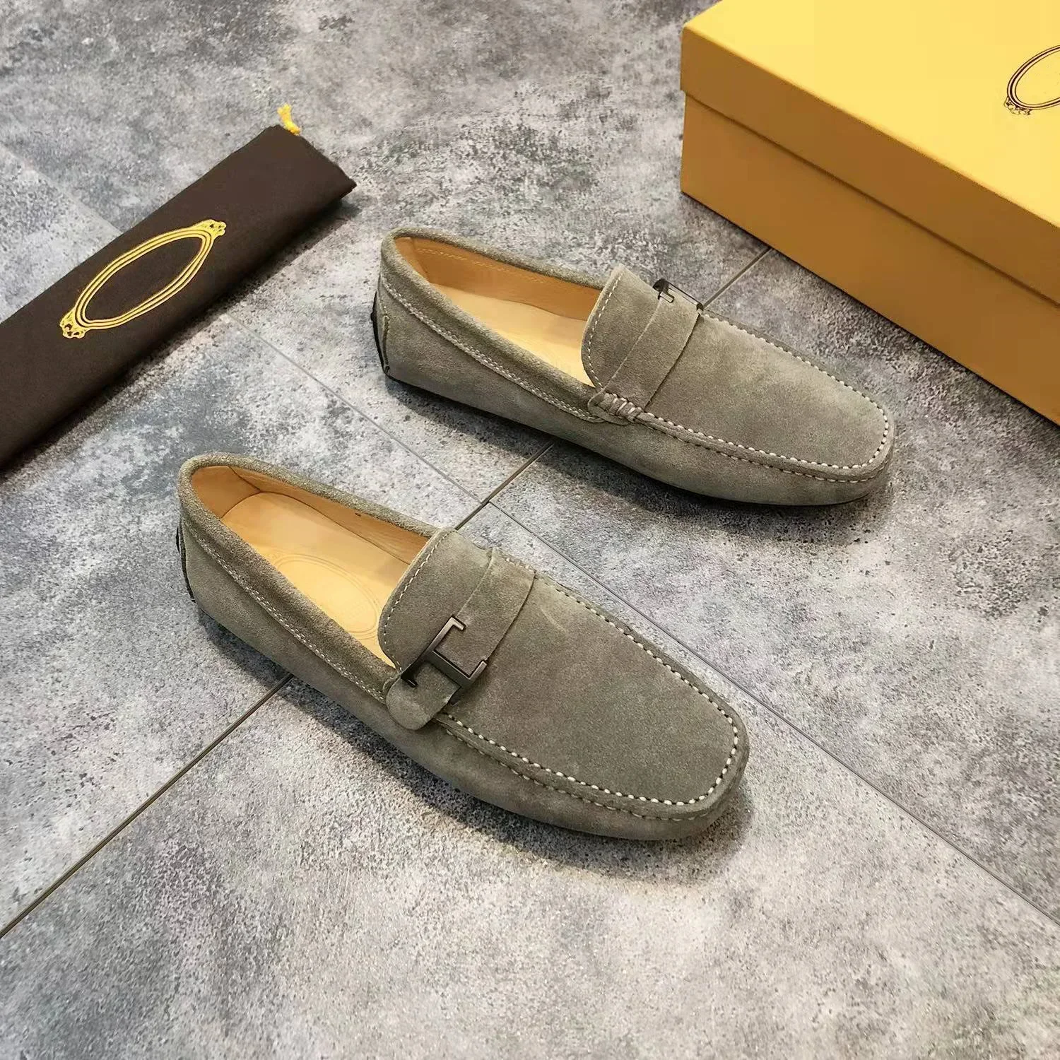Spring and Autumn Summer New Luxury Men's Genuine Leather Single Shoes Flat Bottom Casual Lefu Shoes Bean Shoes for men loafers