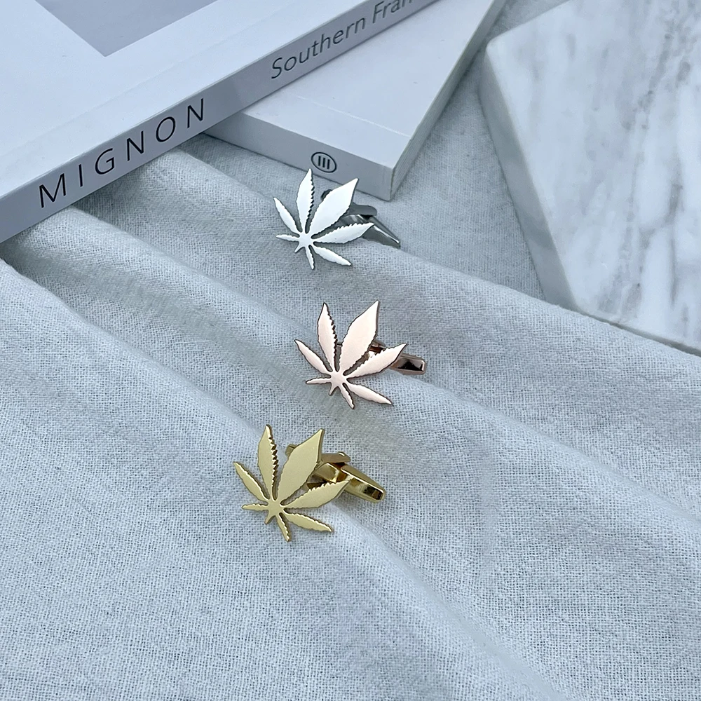 

Exquisite Seven Cornered Maple Leaf Shaped French Shirt Cufflinks Fashion Men's Stainless Steel Luxury Cufflinks Father Day Gift