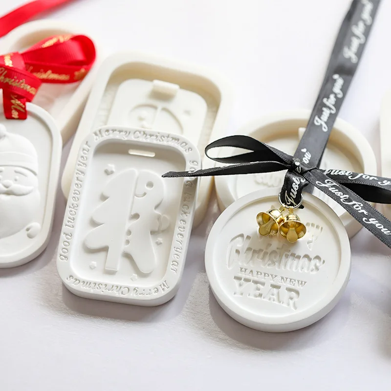 Holiday Scented Gypsum Plaster Silicone Molds for DIY Handmade Christmas Tree Ornaments
