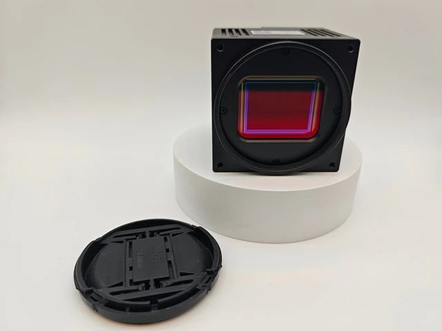 Ultra-Fast 10GigE Vision Camera for Robotic Arms Cmos Industrial Camera for License Plate Recognition (LPR) System 4