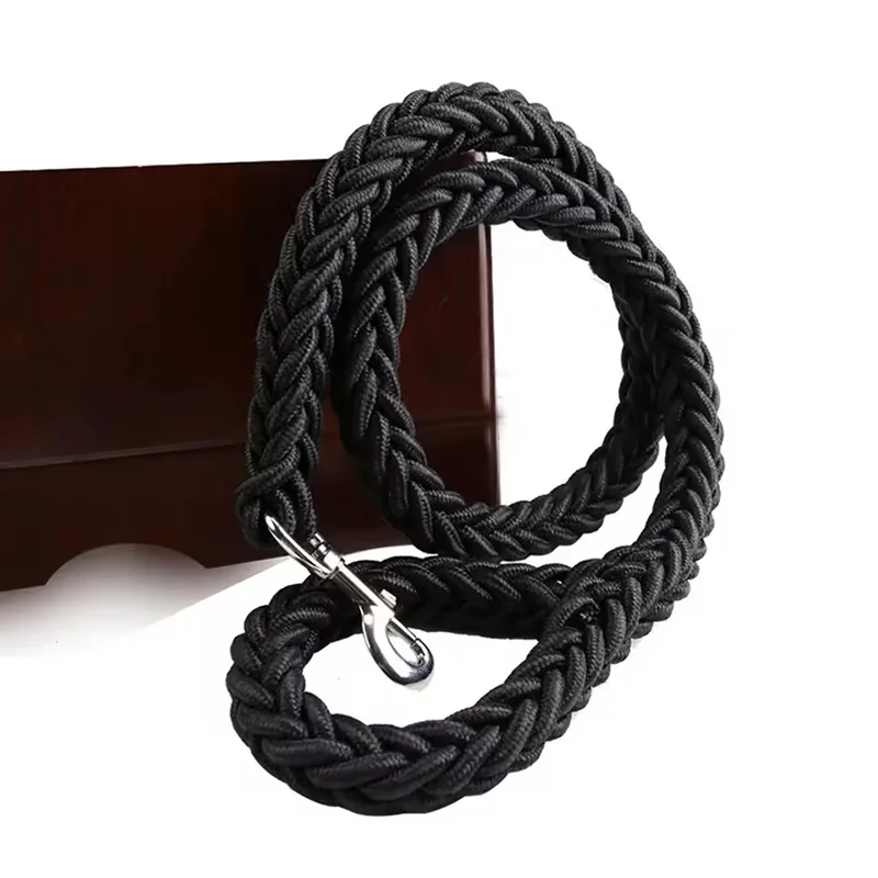 Durable Braided Dog Training Leash for Large Dogs - Strong & Comfortable for Daily Walks