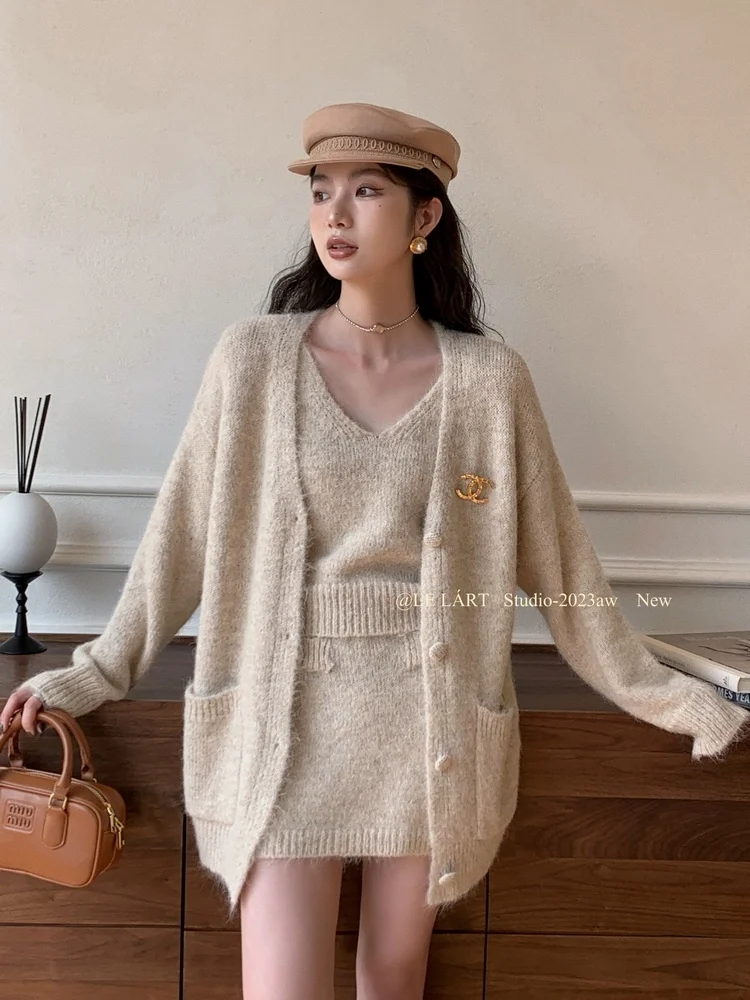 Lelart ܿ    ѿ V-neck   㸮 ý ĿƮ, 3 ǽ Ʈ