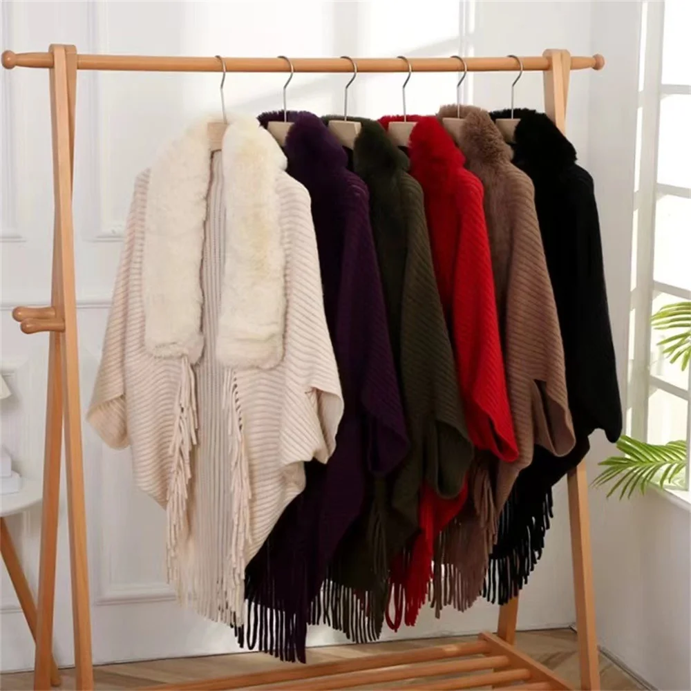 2024 Women Winter Warm Batwing Sleeves Poncho Cardigan Shawl Cape Big Pendulum Loose Knitted Cloak Faux Fur Neck Tassel Overcoat