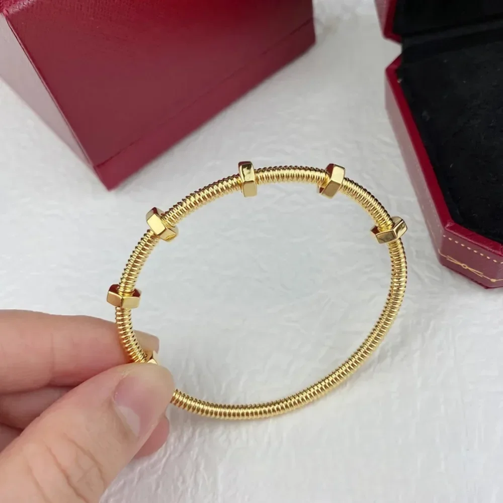 

925 sterling silver original certified Classic Nut Bracelet For Women Luxury Party V Gold Fashion For Men Dating replica brands