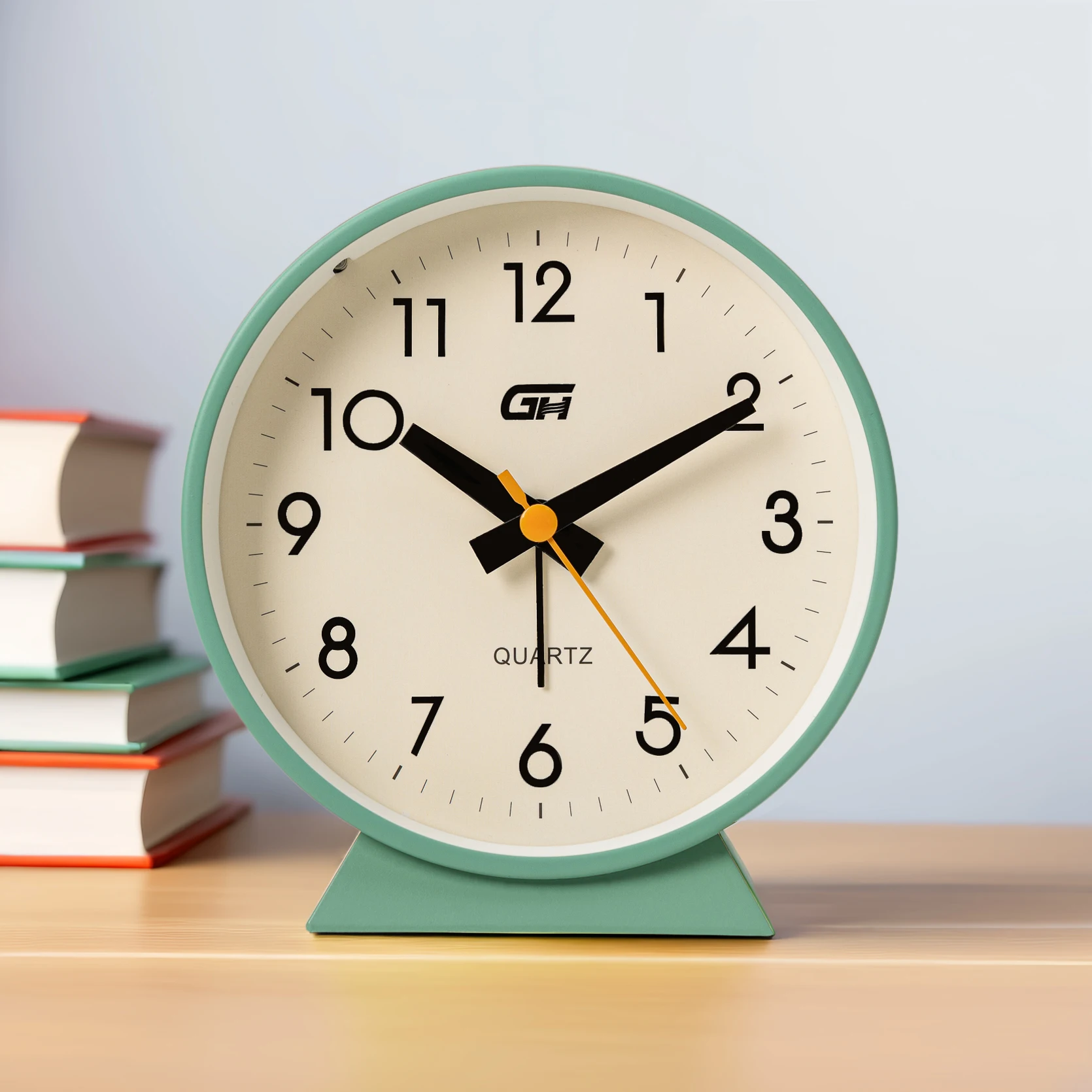 Sleek Silent Alarm Clock for Home and Office Decor