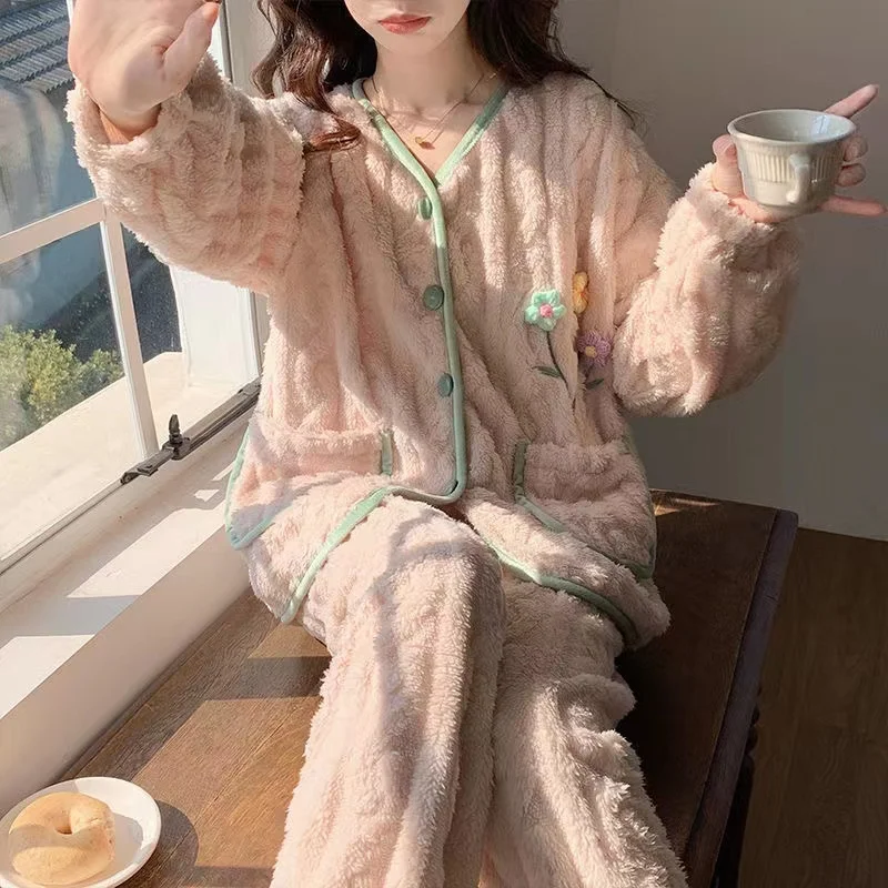 

Winter Coral Fleece Pajama Sets Women V-Neck Thick Pijamas Home Clothes Casual Girls Sleepwear Sweet Homewear Pyjamas Femal