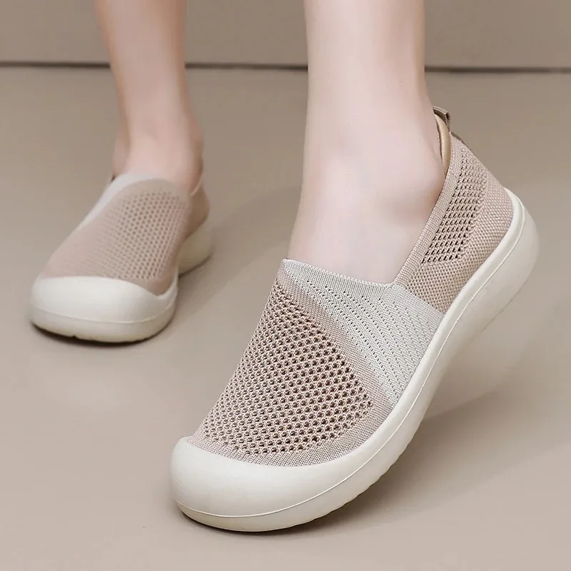 Summer New Comfort Casual Women's Mesh Shoes Fashion Soft Sole Breathable Hollow Out Lightweight Soft Bottom Flat Shoes