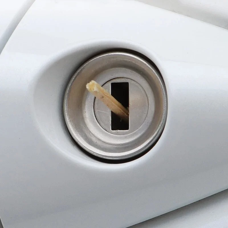 Car keyhole stickers 4pcs Car Lock Keyhole Stickers Decoration Protection Accessories for BMW M E46 E85 E60 F10 E39 F30 E36 F20 E87 E90 E70 E91 X3 X5