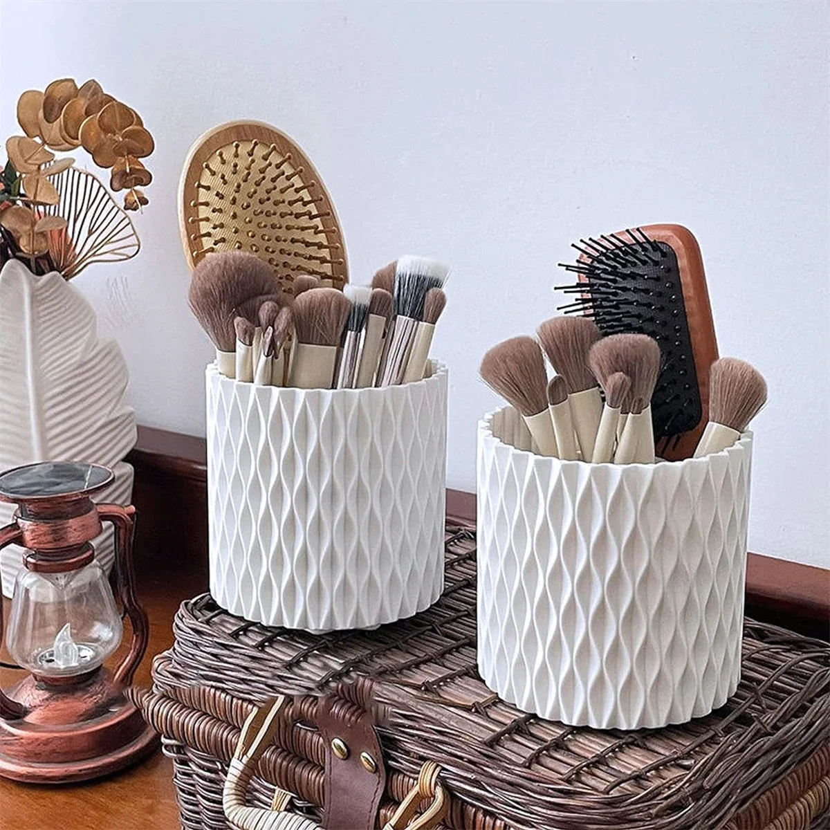 360 Rotating Cosmetics Makeup Brush Organizer with Lid Dustproof Large Capacity Cosmet Holder Box for Jewelry Pen 1PC 5