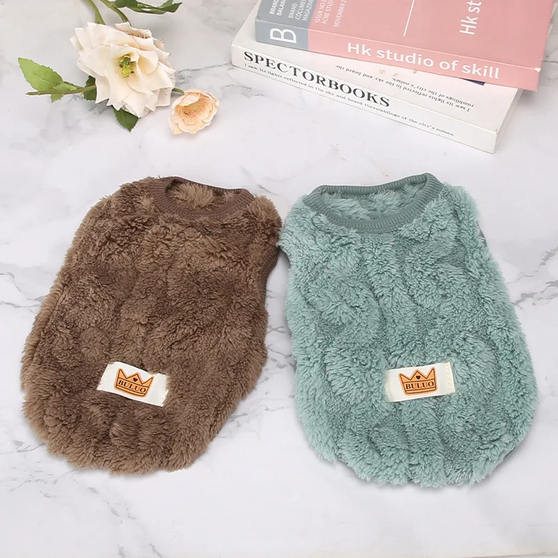 Cat/Small and Medium Sized Dog Autumn/Winter Warm Double Sided Plush Sleeveless Tank Top Lightweight Cold Resistant Pet Coat