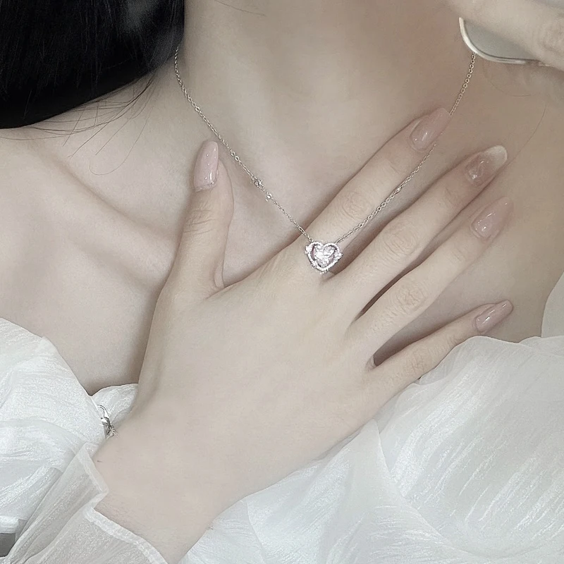 جديد 925 فضة فاخر الزركون الحلو القلب قلادة القلائ...