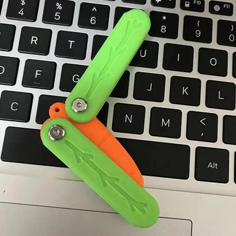 Cosplay Prop Cosplay Toy Game Knife 3D Carrot Butterfly Knifes Cartoon Carrot Design Gravity Swing Toy Training Butterfly Knifes Flat Replace Toy Halloween Gift