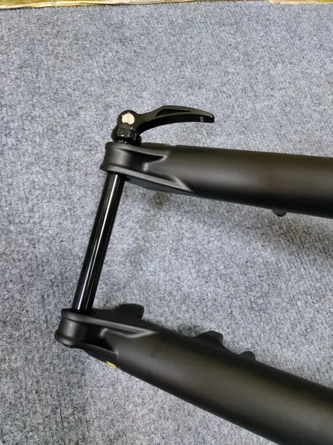 SR SUNTOUR XCM34 サスペンションフォーク 15AH2-110 Sc004bc20392240d786c7f90da0bcb