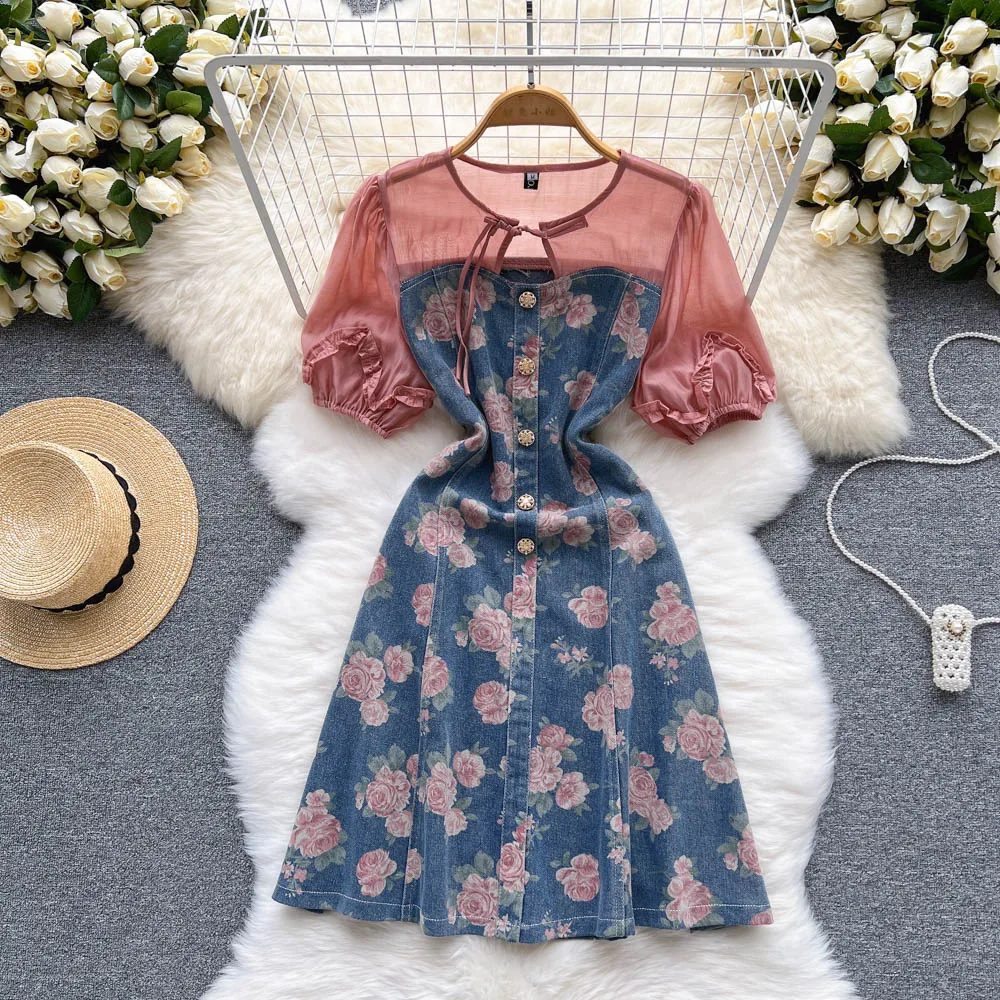 

Милое джинсовое платье с цветочным рисунком для девочек, новое летнее приталенное платье трапециевидной формы с пышными рукавами