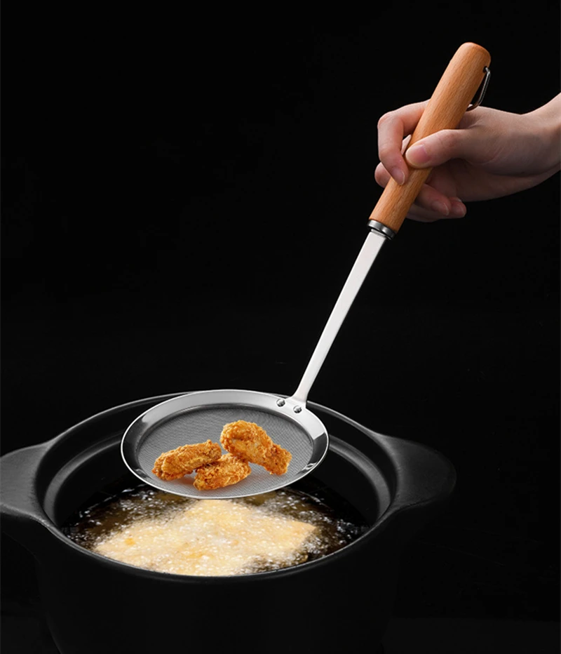 Stainless Steel Fine Mesh Strainers Filter Spoon Hot Pot Skimmer Ladle with Wooden Handle Frying Scoop Noodles Dumpling Sieve