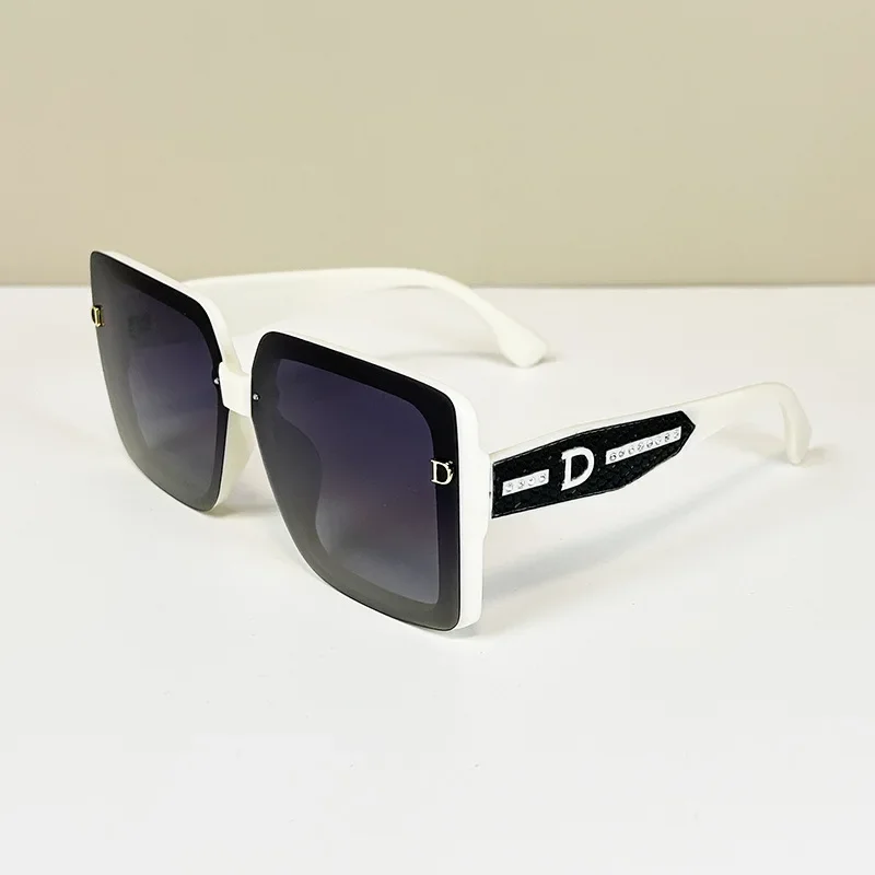 D-ǥ�� �Ϲ� ���� �Ȱ� ���� ���� ���� �ڿܼ� ������ ���۶�, ���õ� ���� D ��Ÿ�� ���۶�