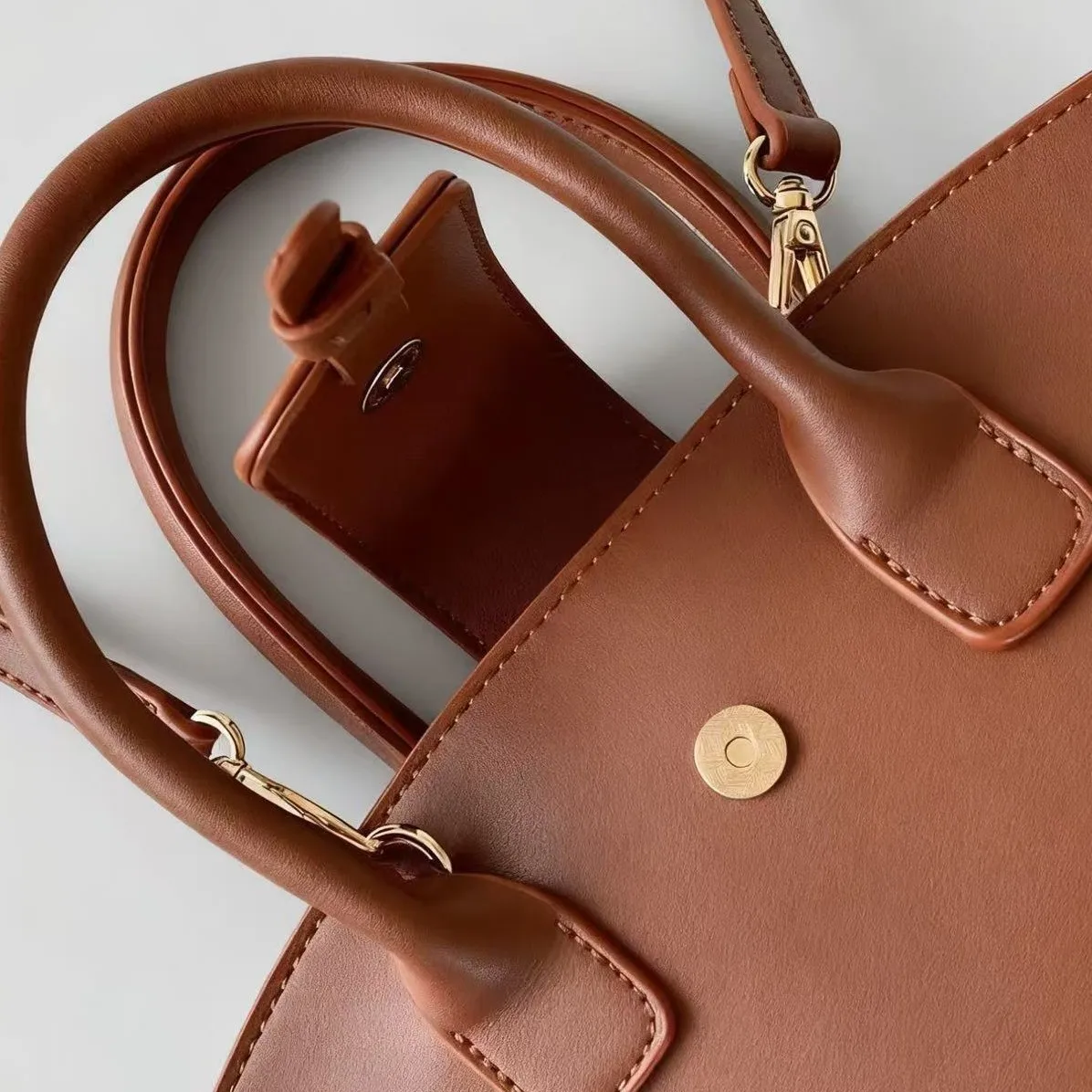 Fashion Designer Bucket Bag PU Leather Women Handbags Large Shoulder Crossbody Bags Half Moon Basket Bags for Women 2025 Tote