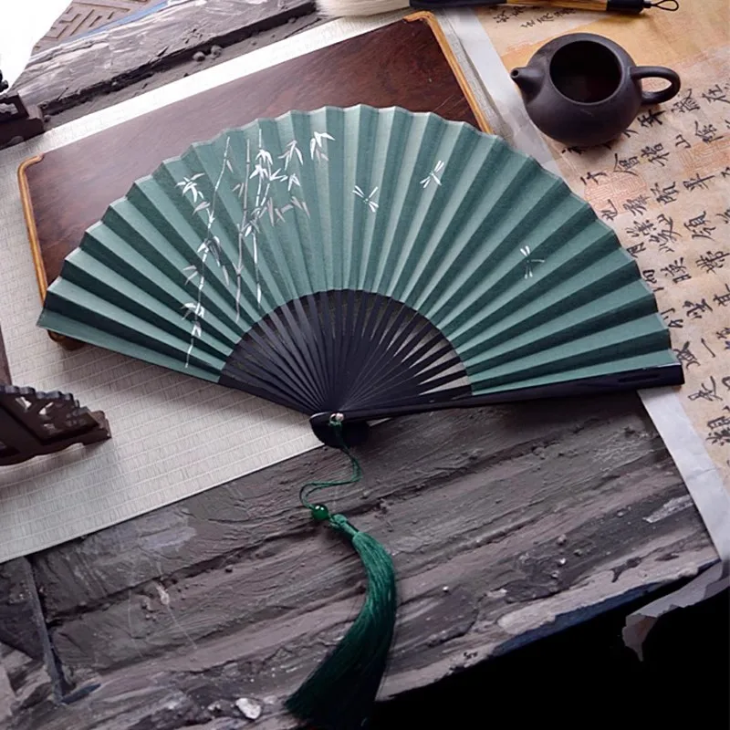 Chinese Silk Folding Fan - 7 Inch Handmade Embroidered Vintage Fan for Women/Men, Hanfu & Qipao Accessory, Traditional Bamboo