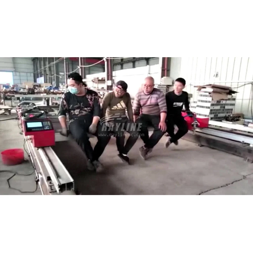 Ultra-light Mini Portable CNC Flame Plasma Dual-Purpose Gantry Cutting Machine For Carbon Steel and Stainless Steel Cutting 4