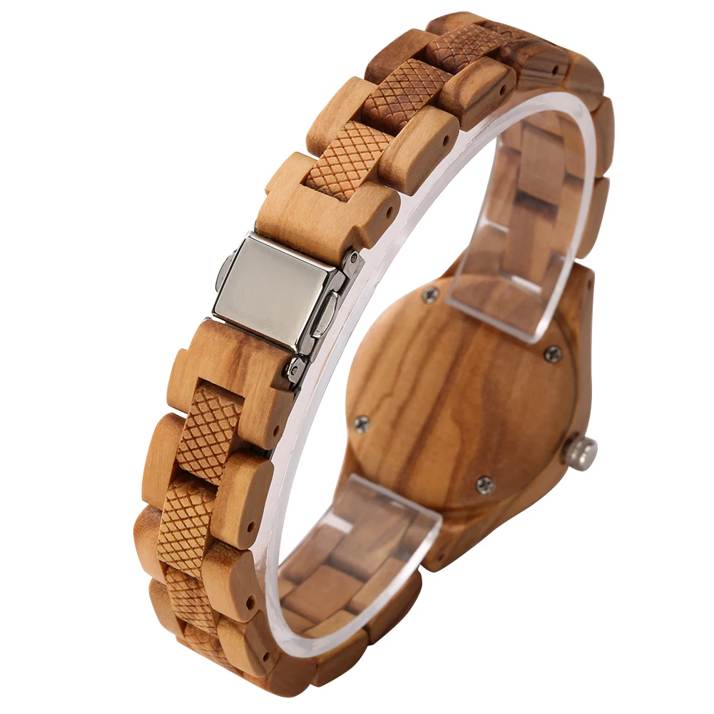 Puidust käekellad naistele | kujundav pilt e-kaubamaja pildikogust