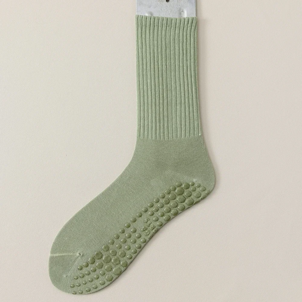 4 pairs green