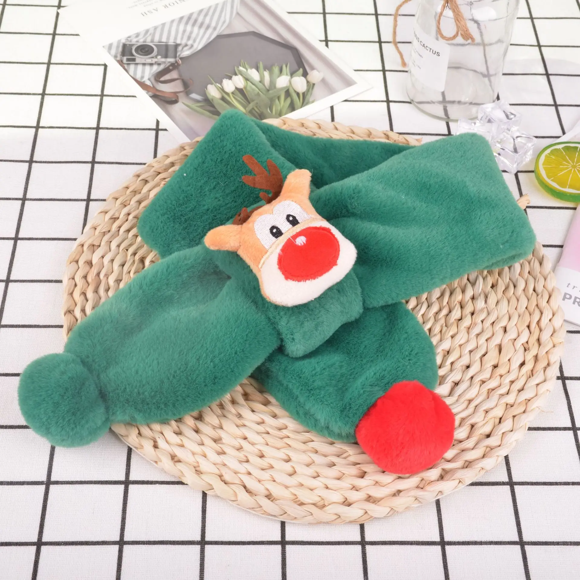 New lovely imitation rabbit plush children's scarf autumn and winter double ball cartoon red nose deer Christmas warm bib rabbit fur scarf
