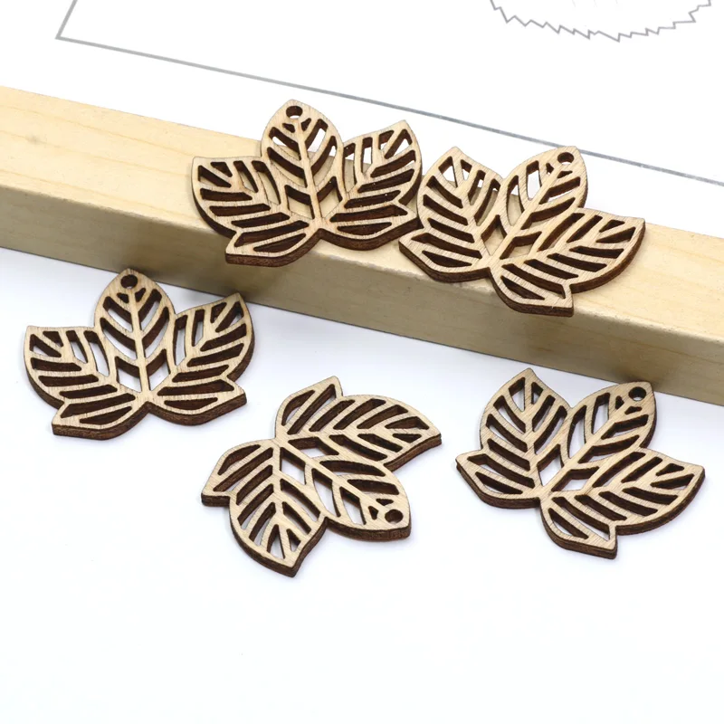 20pcs Wooden Embellishments Flower Shape Cutouts DIY Scrapbooking Crafts  Wooden Discs Wood Slice Ornament Home Decoration