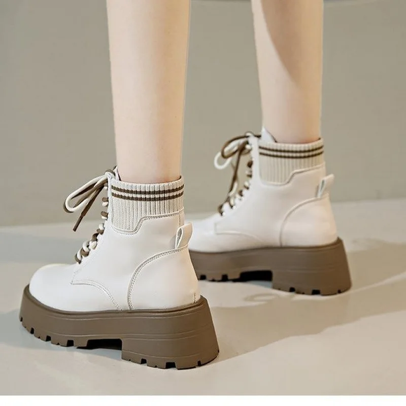 Winter And Autumn Retro Women & Girls Boots Fashion Female Soft Leather Shoes Anti-Slip Sports Casual Size 35-40