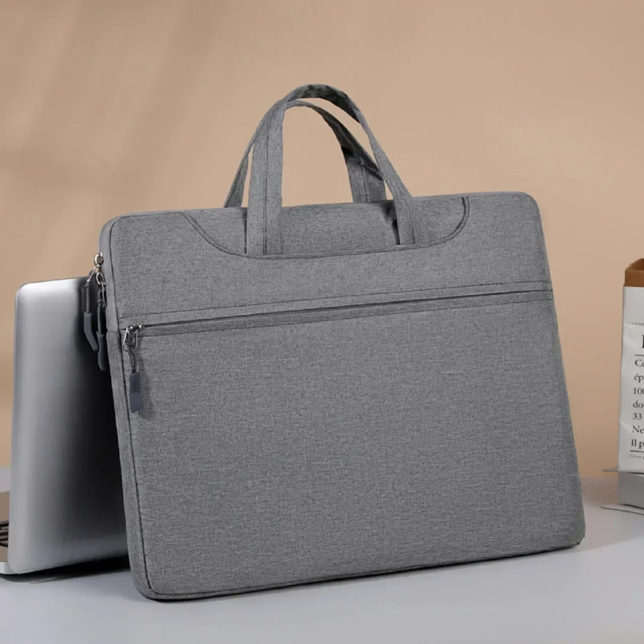 Versatile Document Carrying Case for Business and Student Use