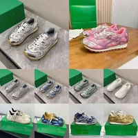2025 New Men's and Women's Same Style Dad Shoes, Height Increasing Casual Mesh Breathable Sports Shoes 1