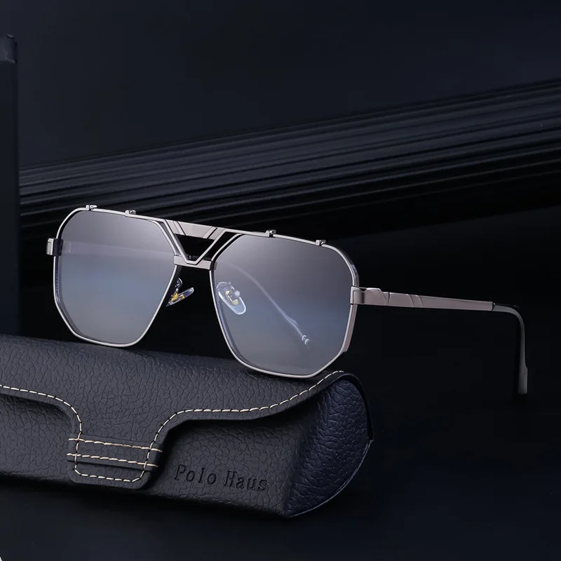 

New Vintage Metal Steampunk Sunglasses Men Women Square Sun Glasses For Men Women Stylish Retro Brand Shades Male Female UV400