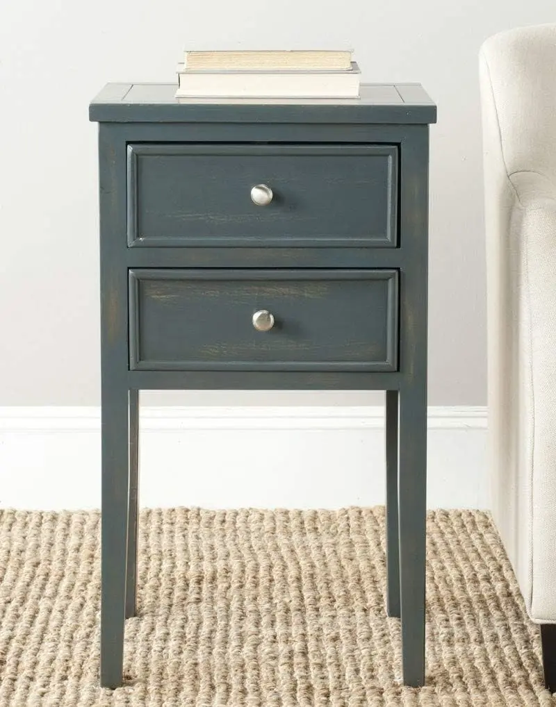 American Homes Collection Toby Filbert End Table, Brown