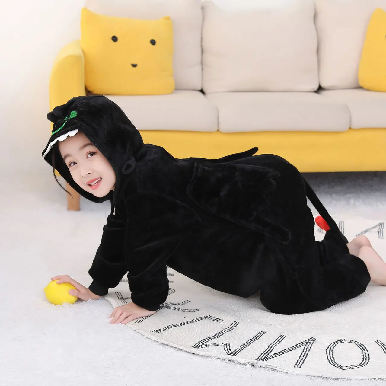 Pyjama Anime Dragon Krokmou pour Adulte, Onesie Blanche et Noire