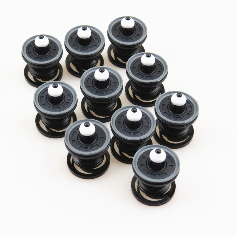 20 Clips Para Panel De Puerta VW Transporter T5/T6 (Original 7L6868243) – Adiós Ruidos Y Holguras