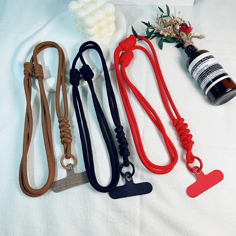 Adjustable Crossbody Phone Lanyard with Durable Clip and Anti-Lost Strap