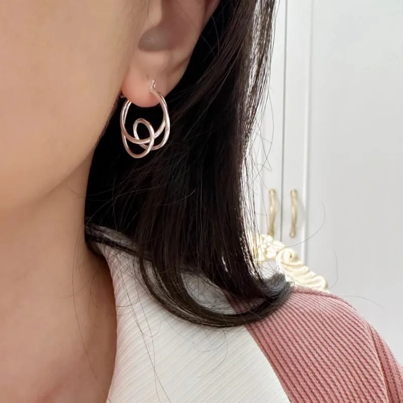 PANJBJ Creolen aus 925er-Sterlingsilber mit unregelmäßiger Linie für Frauen, aushöhlen, Geometrie, Kreuzung, Punk, Trend, Schmuck, Geschenk, Dropship – Detail 2
