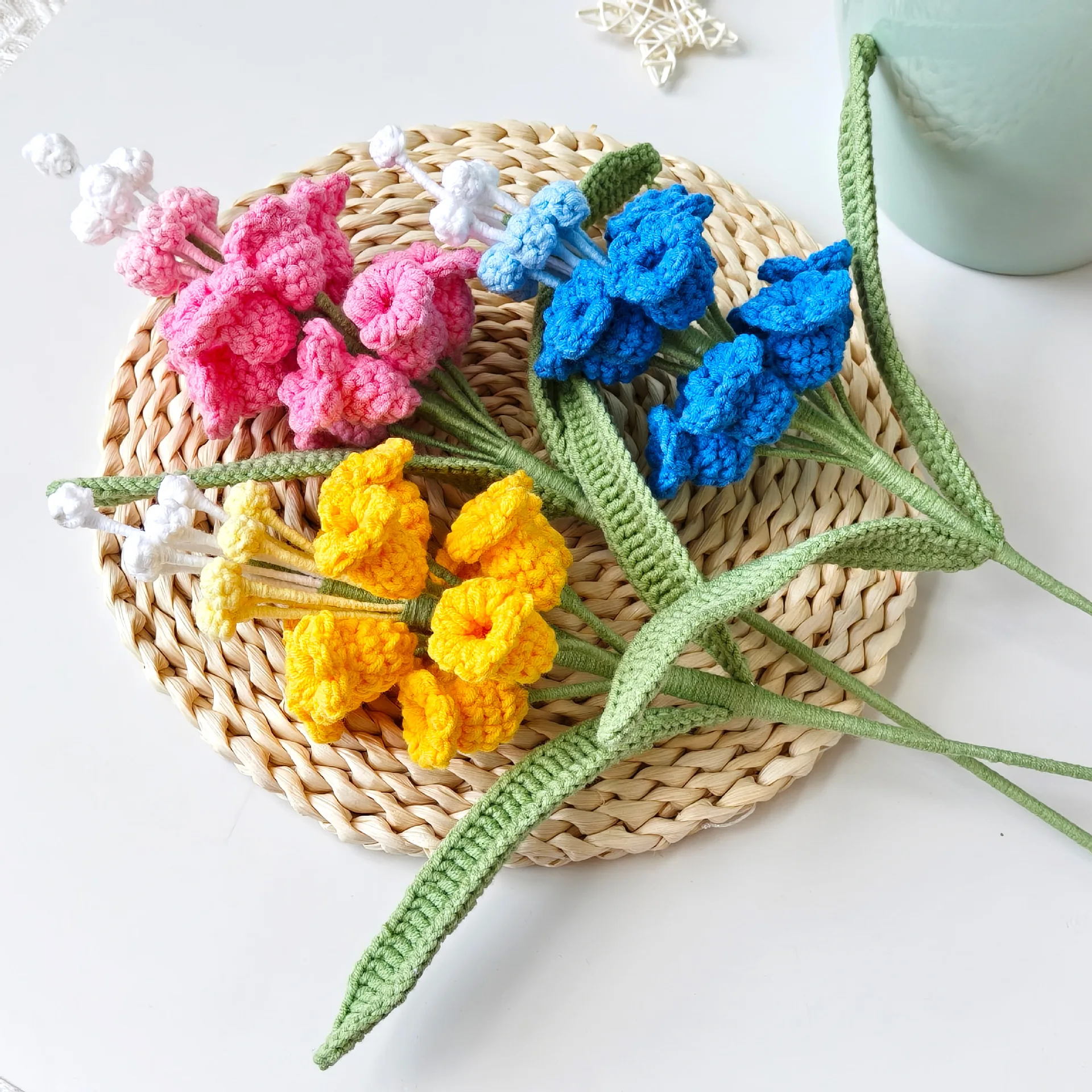 Gehäkelter Hyazinthenstrauß Niedliche Gestrickte Blumenzweige Handgewebte Hyazinthen Liebliche Kunstpflanzen Raumdekoration